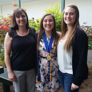 Meet your Posher, Traci